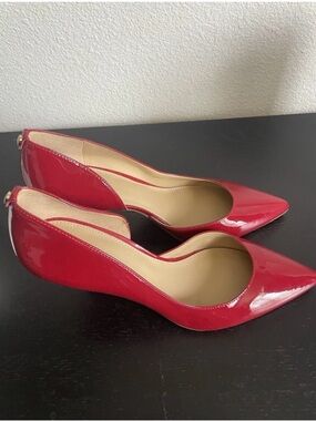 Michael Kors Women's Red Patent Leather Pointed-Toe M10
